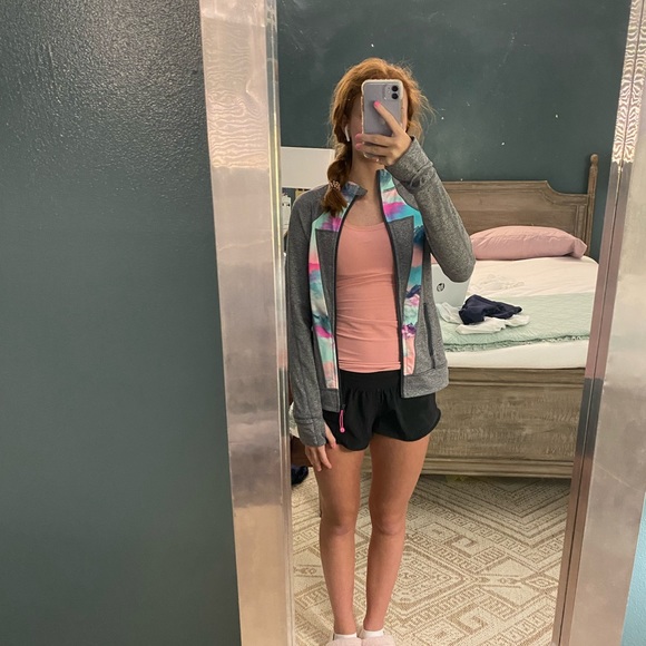 Ivivva jacket! - Picture 2 of 5